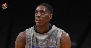 Tony Snell