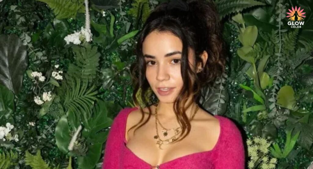 Transition from Painting to Social Media