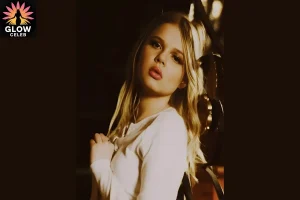 Coco Lovelock Height